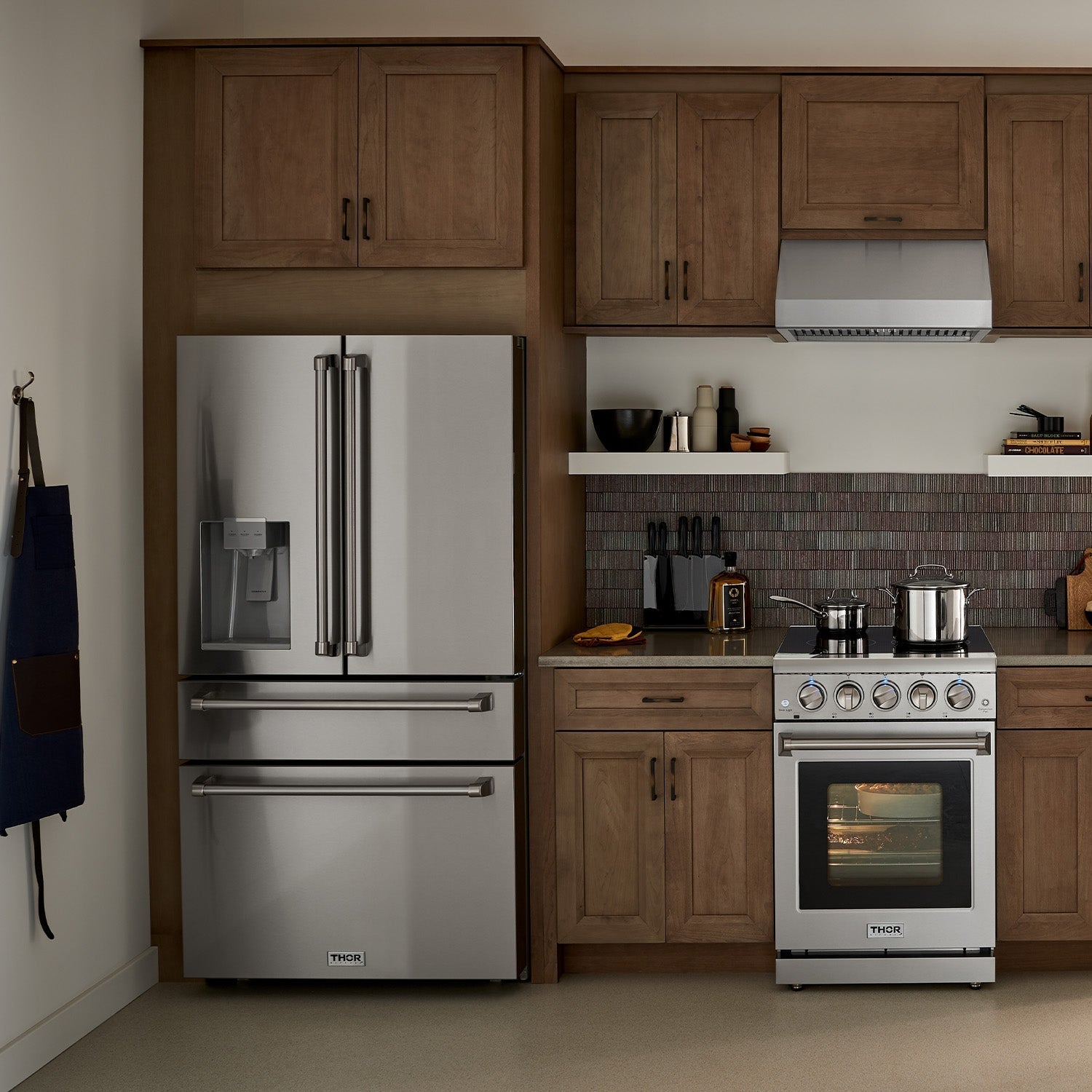 36-inch-professional-french-door-refrigerator-with-ice-and-water-dispenser-trf3601fd